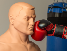 Self-Defense Moves Even a 15-Year-Old Can Do [Video Update]