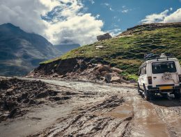 What you need in a survival vehicle