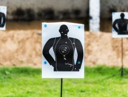 How to grip a handgun to shoot fast & accurate
