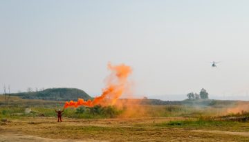 3 Lightweight and compact signal flares for your kit