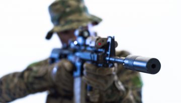 Which optic is best: red dot or green dot?