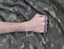 Soldier takes 25 German prisoners with brass knuckles
